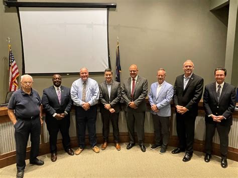 auburn hills city hall|City Departments .